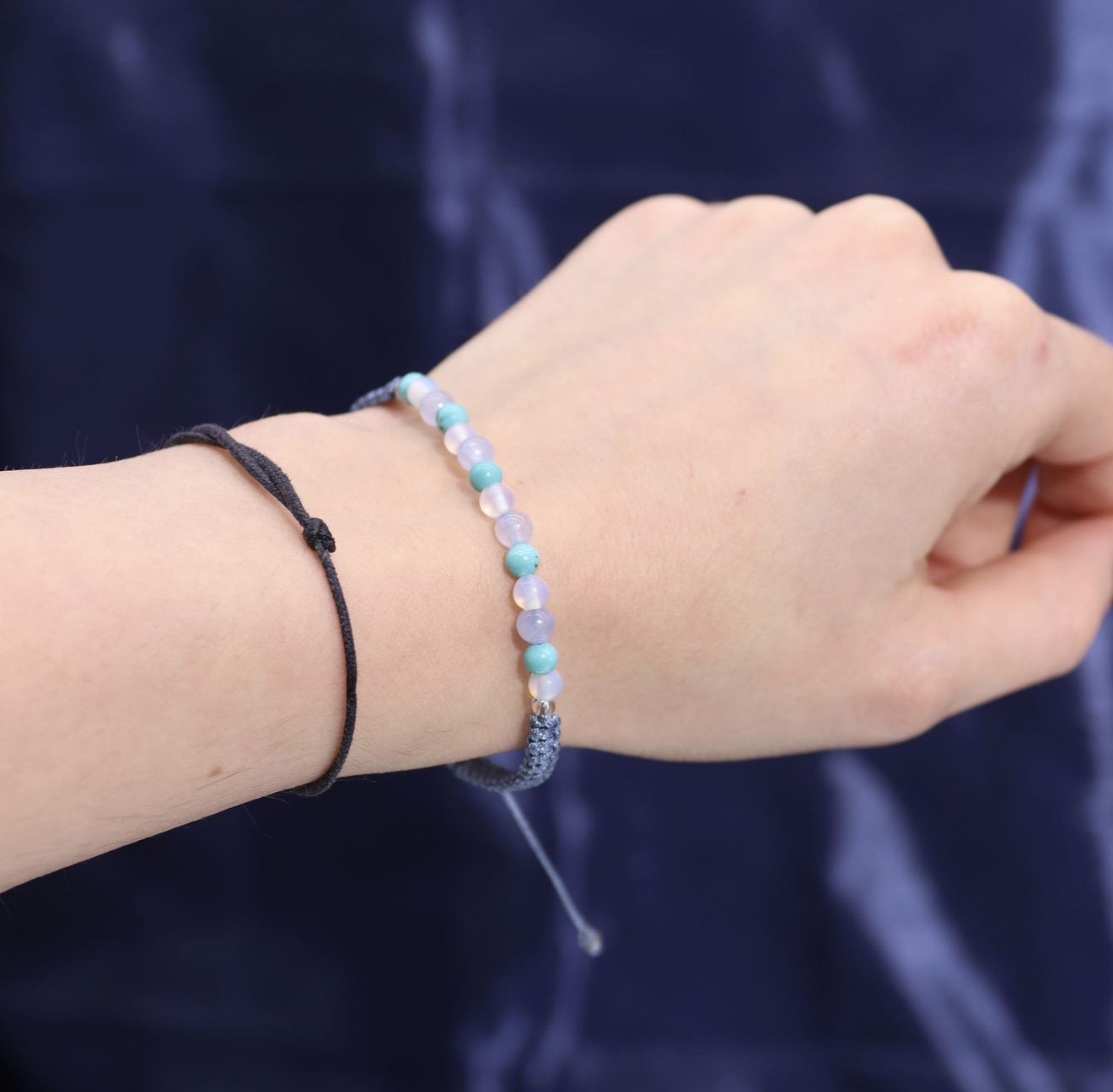 Zodiac Crystal Candle with Gemstone Bracelet - Pisces - Image 4