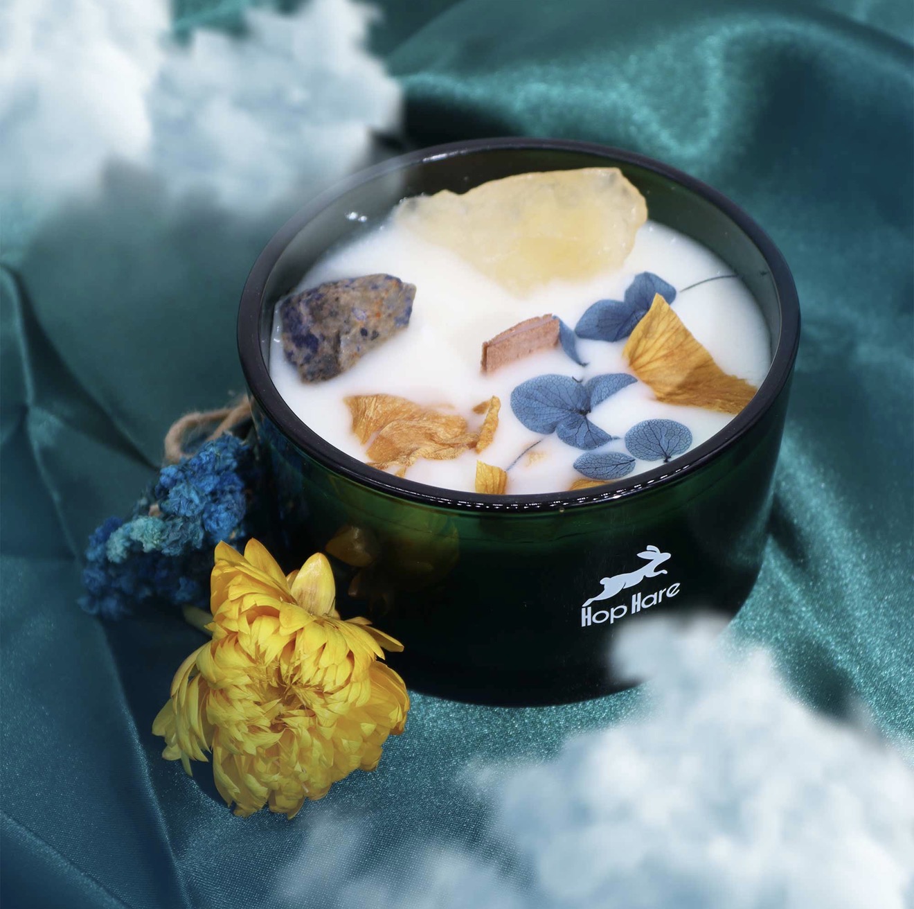 Hop Hare Crystal Magic Flower Candle - The Sun - Image 6