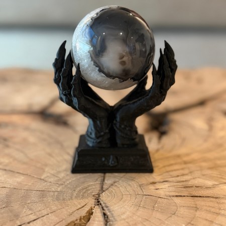 Witchy Hands Sphere Holder